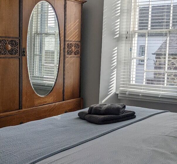 住宿加早餐  The Cathedral Villas