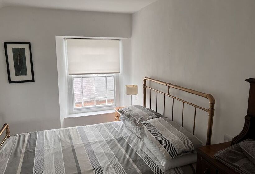 住宿加早餐  The Cathedral Villas