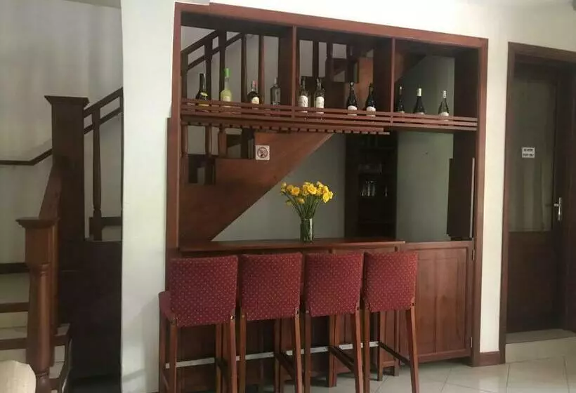 هتل Amani Villa