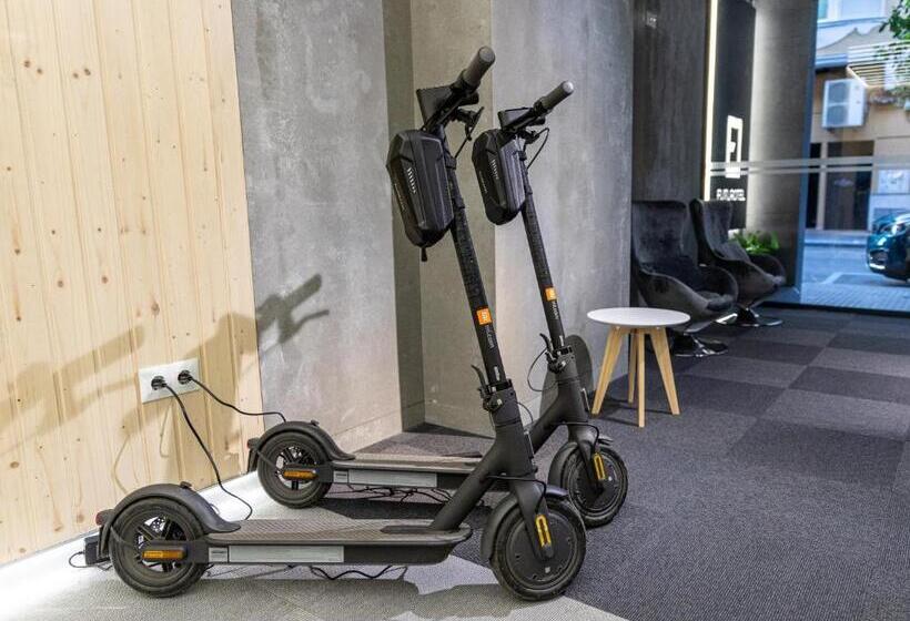 Капсульный Oтель Futurotel Malagueta Beach