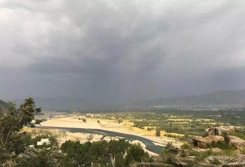 هتل Rock City Resort