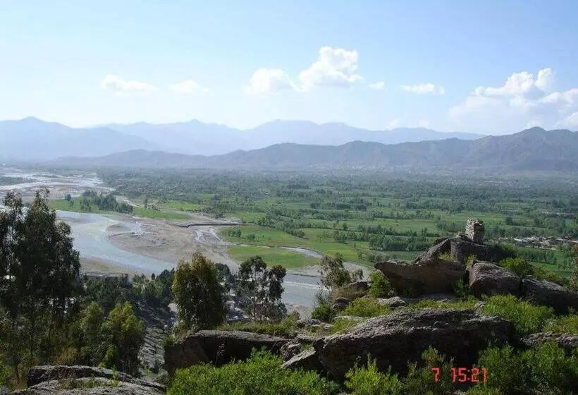 هتل Rock City Resort