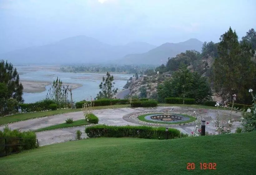 هتل Rock City Resort