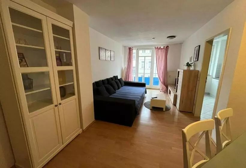 Majatalo Apartmenthaus Home24