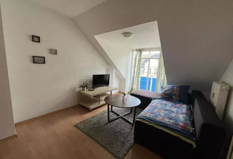Majatalo Apartmenthaus Home24