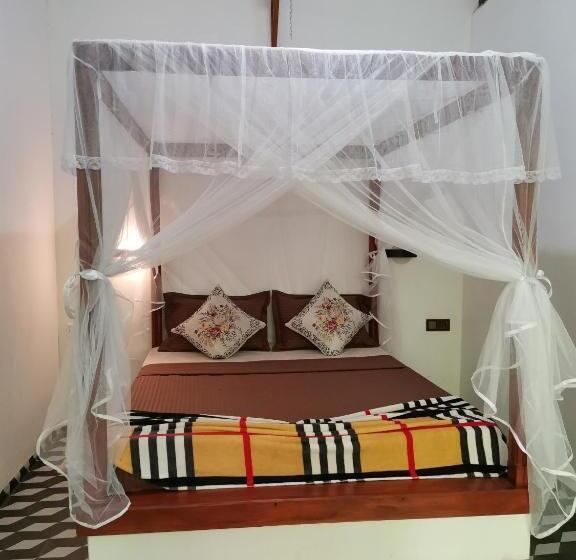 Пансион Nice View Safari Villa