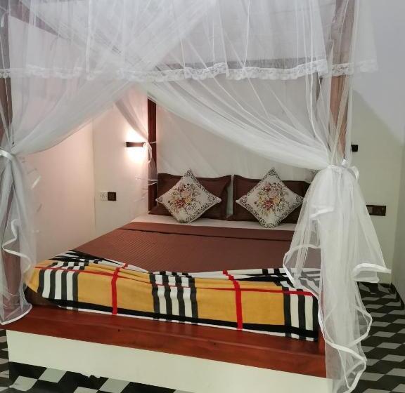 Пансион Nice View Safari Villa