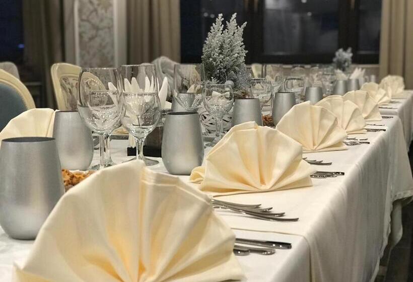 Pensiunea Dimitrios & Spa Băile Herculane Valea Cernei Terapie Spa Relaxare A Minții și A Trupul