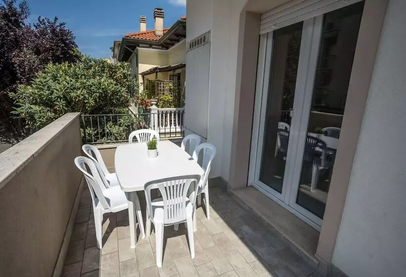 Rimini Bay Suites & Residence
