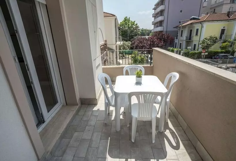Rimini Bay Suites & Residence