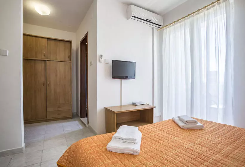 Apartments Henjak Gospojica