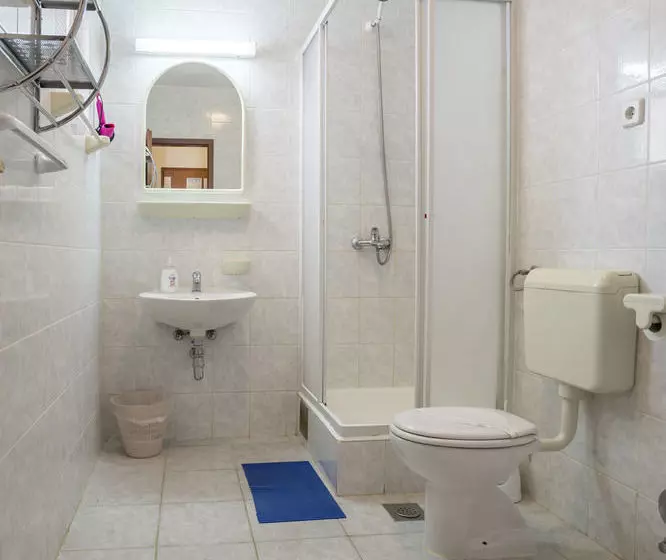 Apartments Henjak Gospojica