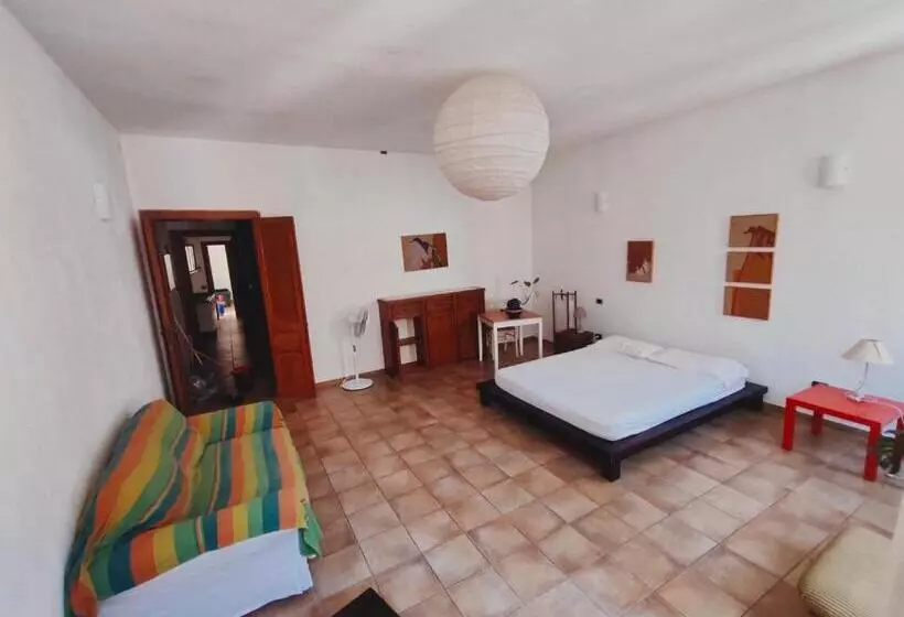 تختخواب و صبحانه Casa Marina Guesthouse Cagliari