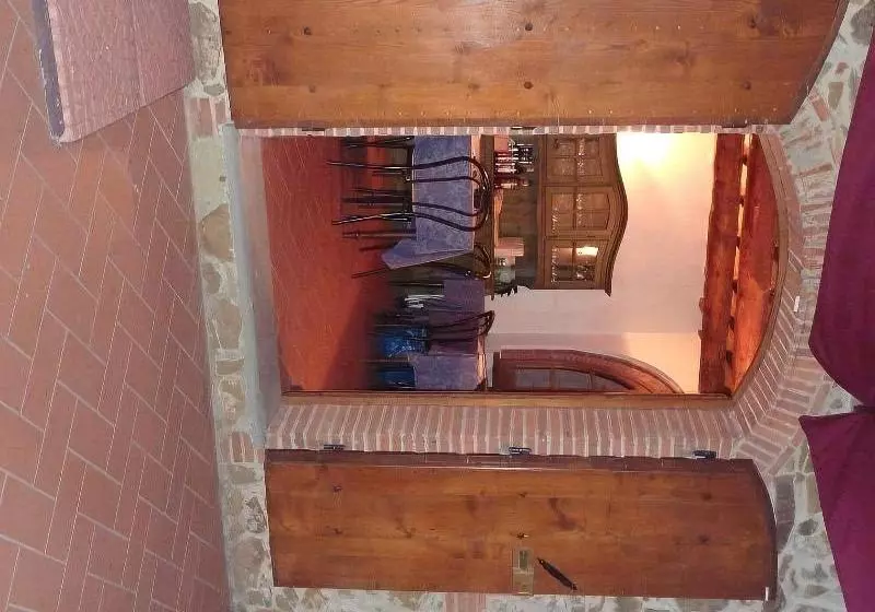 تختخواب و صبحانه I Sette Borghi