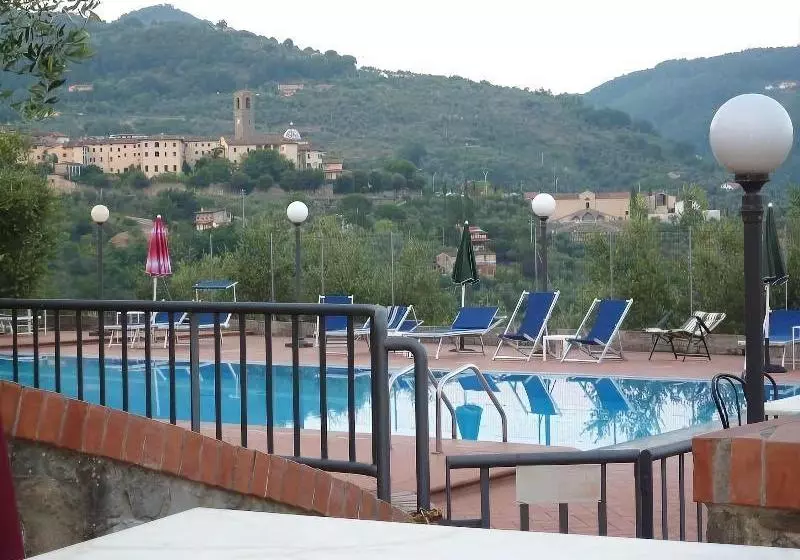 تختخواب و صبحانه I Sette Borghi