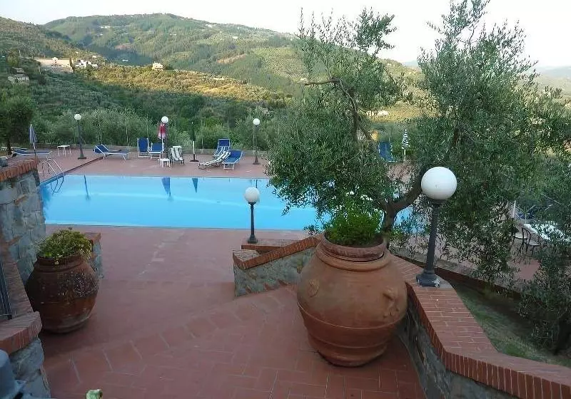 تختخواب و صبحانه I Sette Borghi