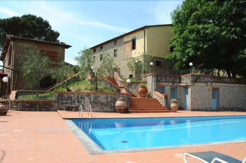 تختخواب و صبحانه I Sette Borghi