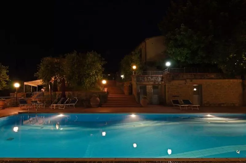 تختخواب و صبحانه I Sette Borghi