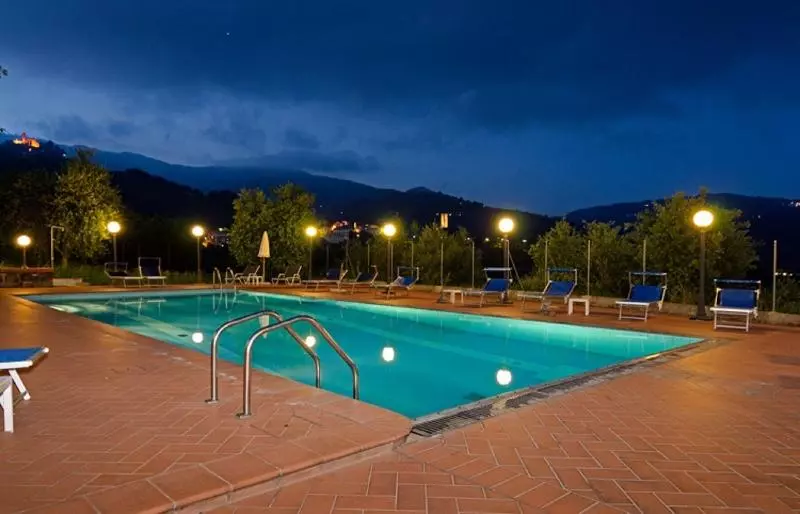 تختخواب و صبحانه I Sette Borghi