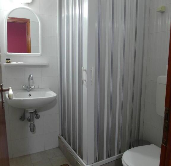 Отель Alexandrion