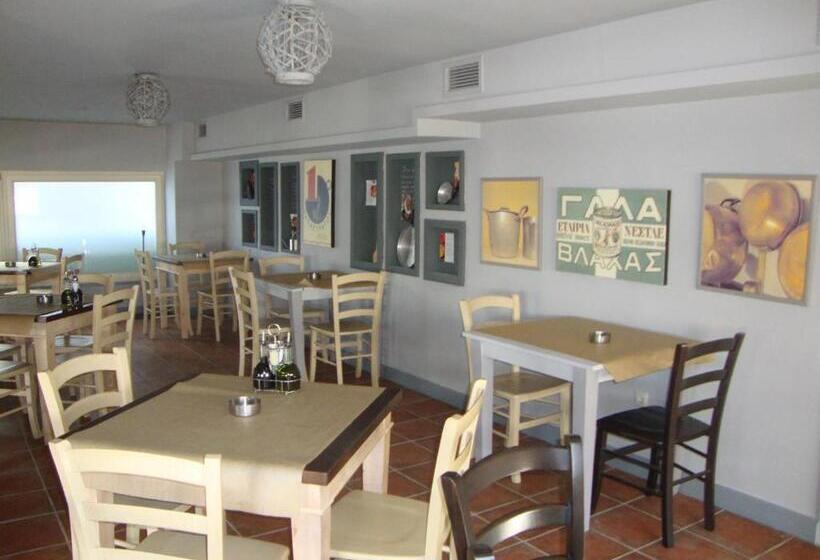 Отель Alexandrion