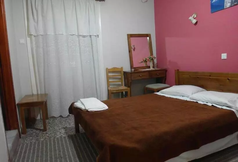 בית מלון כפרי Alexandrion