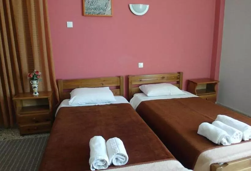 בית מלון כפרי Alexandrion