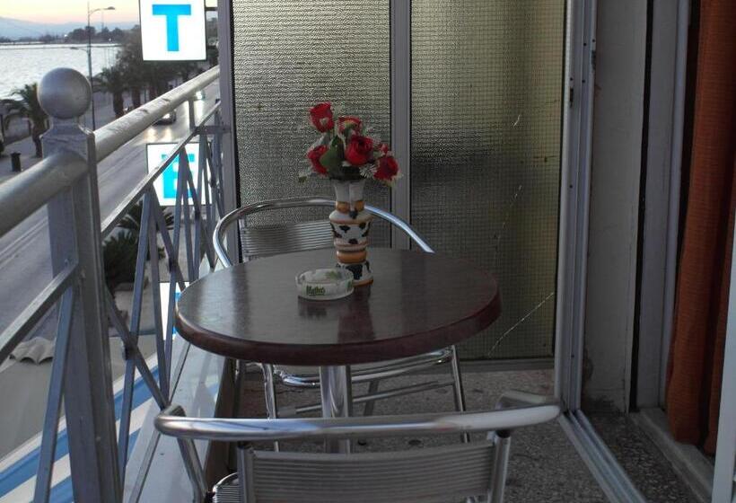 Отель Alexandrion