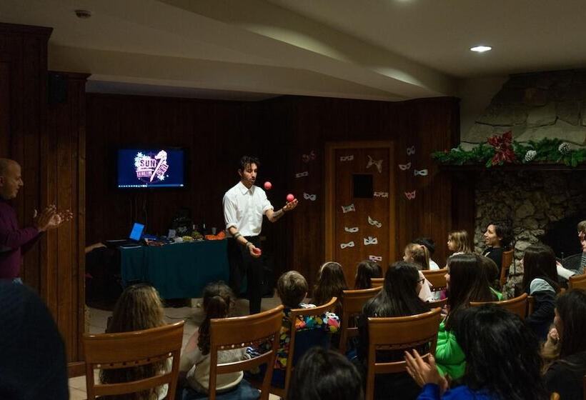 Отель Cipriani Park