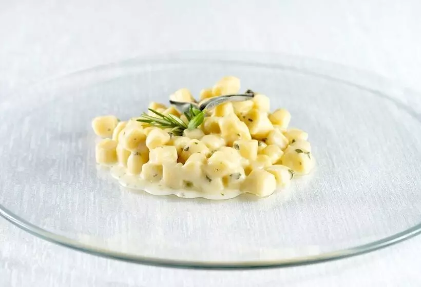 בית מלון כפרי Cipriani Park