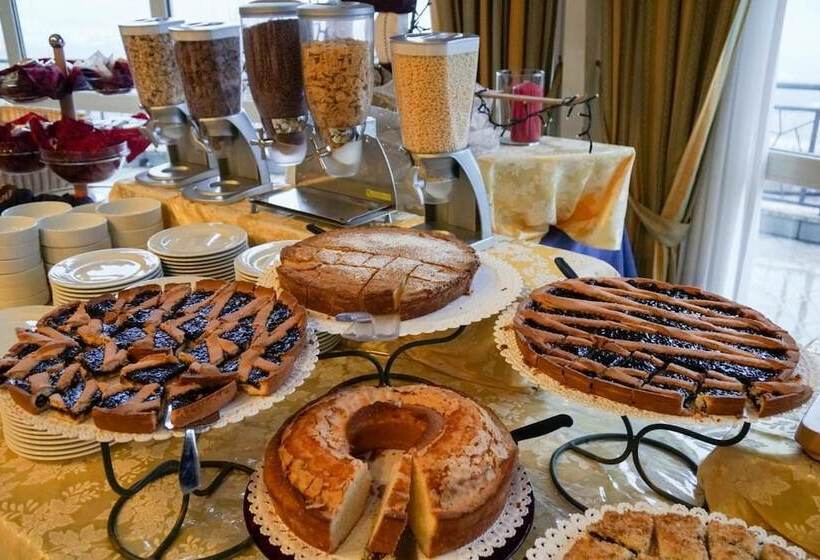 Отель Cipriani Park