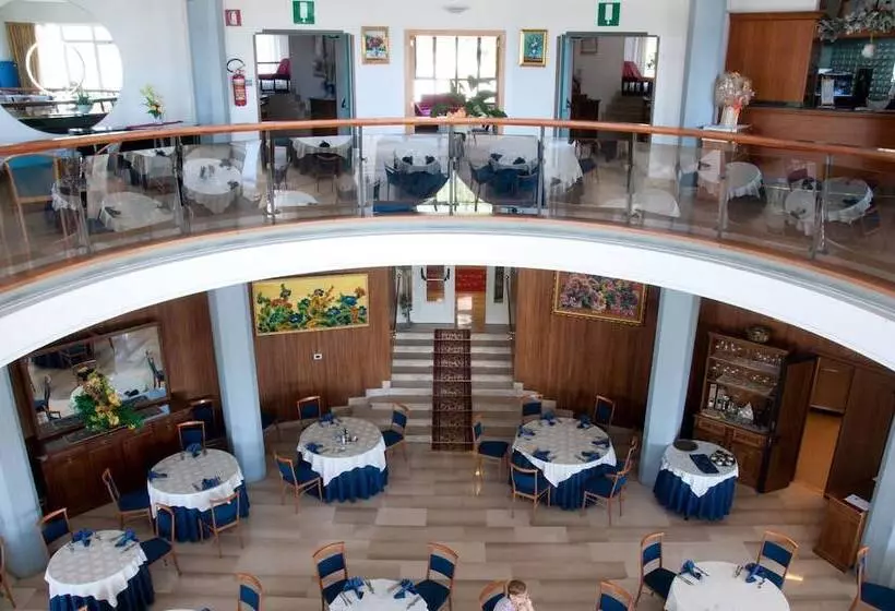 בית מלון כפרי Cipriani Park