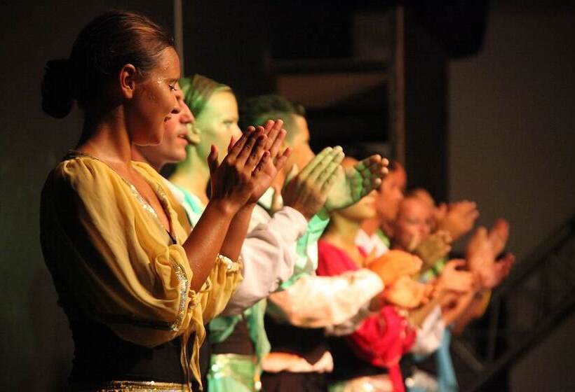 בית מלון כפרי Club Scala Nuova