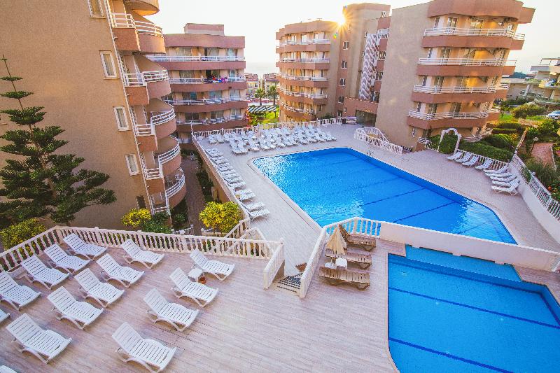 בית מלון כפרי Club Scala Nuova