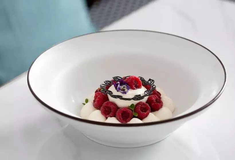 Hotel The St. Regis La Bahia Blanca Resort   Tamuda Bay