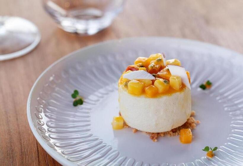 酒店 The St. Regis La Bahia Blanca Resort   Tamuda Bay