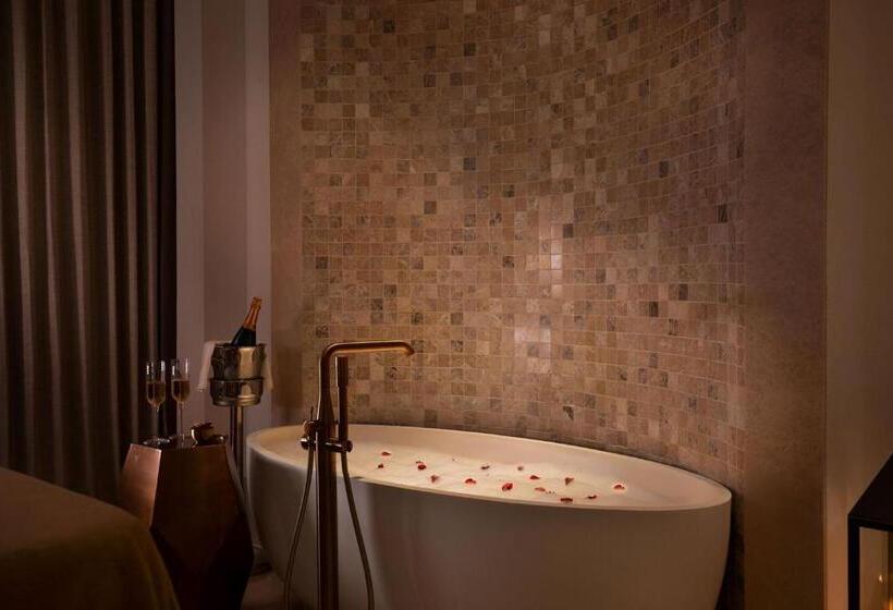 酒店 The St. Regis La Bahia Blanca Resort   Tamuda Bay