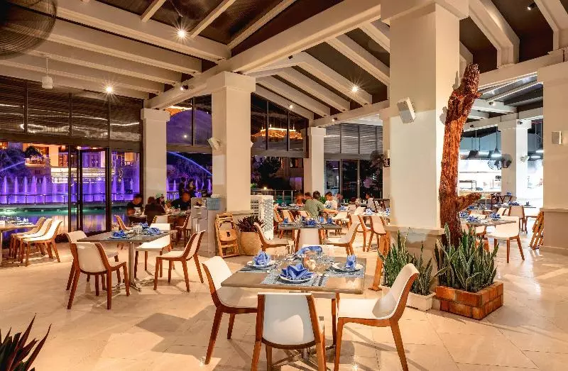 هتل Intercontinental Grand Ho Tram