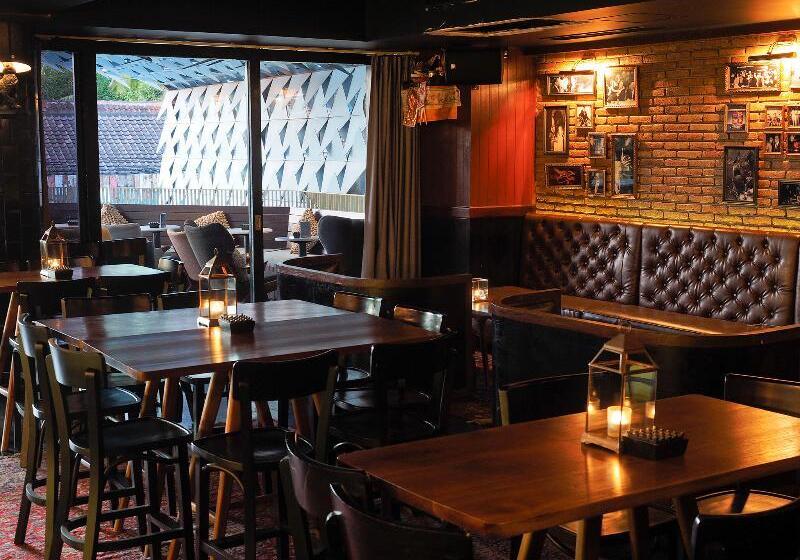 ホテル Ize Seminyak By Lifestyleretreats