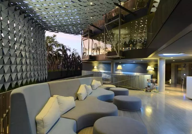 호텔 Ize Seminyak By Lifestyleretreats