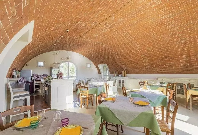 Отель Le Sodole Country Resort & Golf