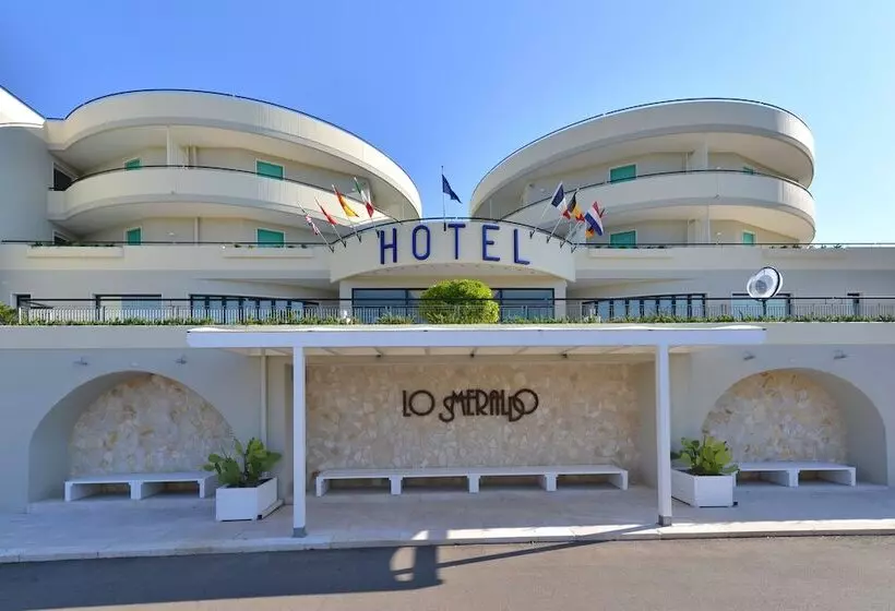 هتل Lo Smeraldo