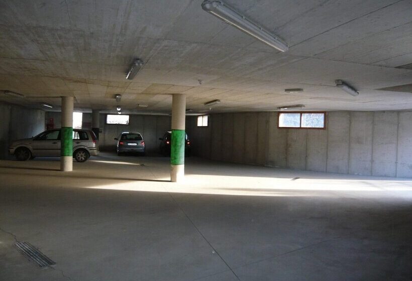 בית מלון כפרי Rezia