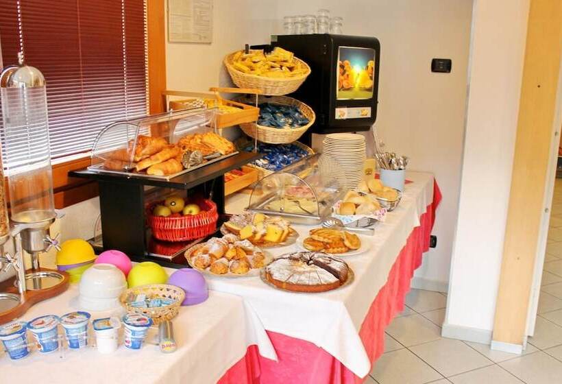 בית מלון כפרי Rezia