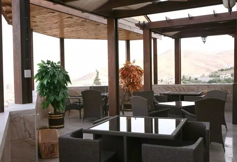 Seven Wonders Hotel   Petra