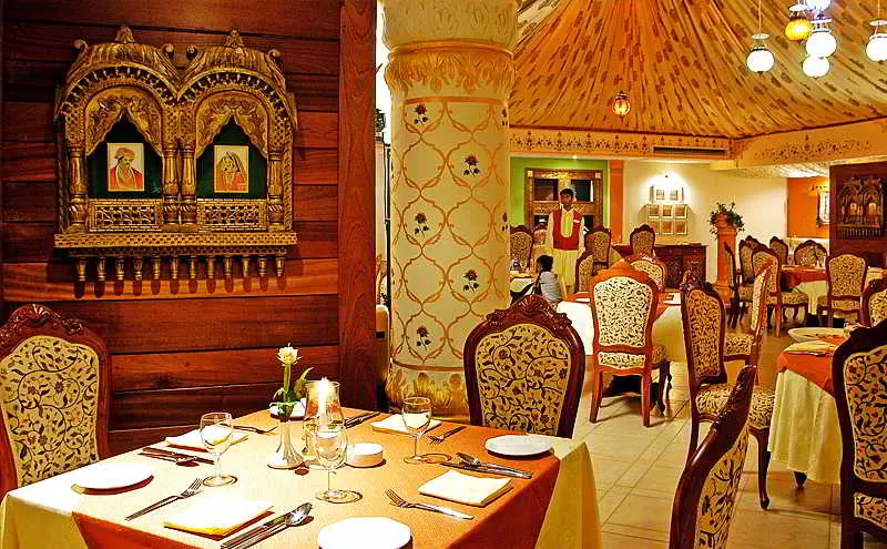 호텔 Tarisa Resort & Spa