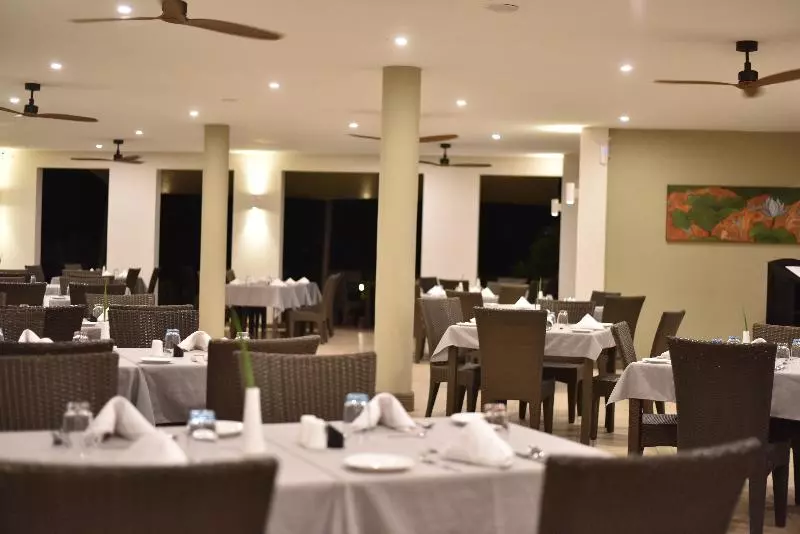 호텔 Tarisa Resort & Spa