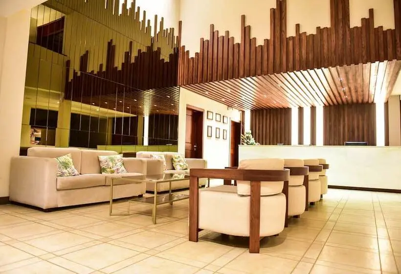 هتل Tarisa Resort & Spa