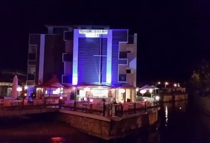 호텔 Turunç Dream