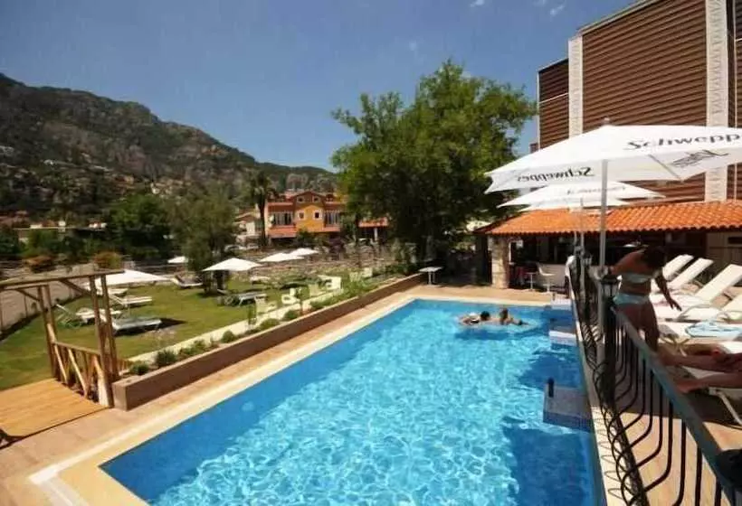 호텔 Turunç Dream